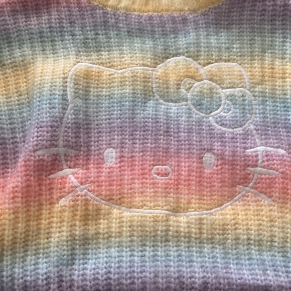Hello Kitty x forever 21 knit sweater large - Picture 2 of 2